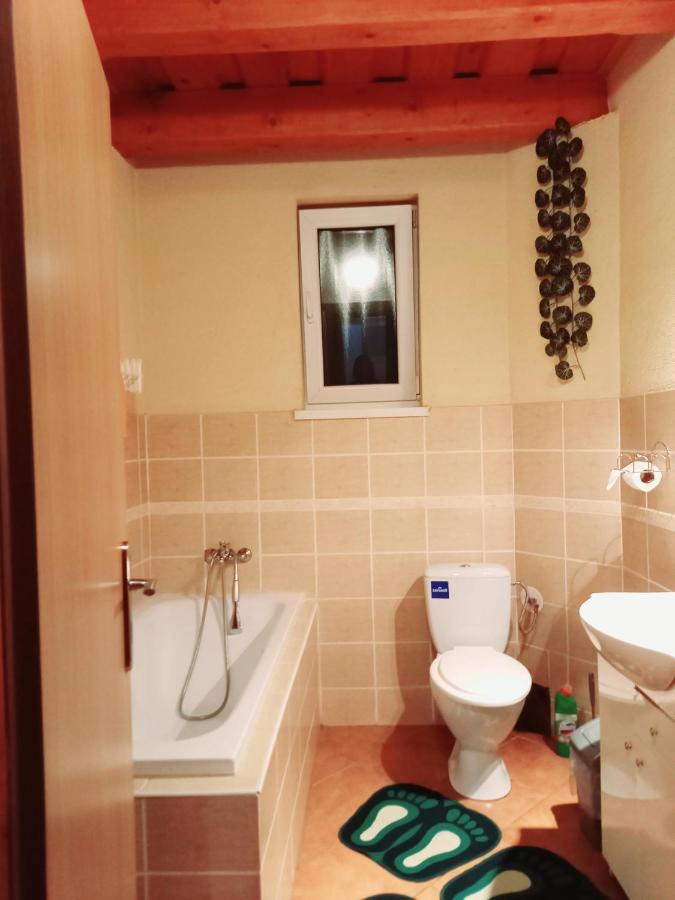 Apartman Erika - Bešeňová Extérieur photo